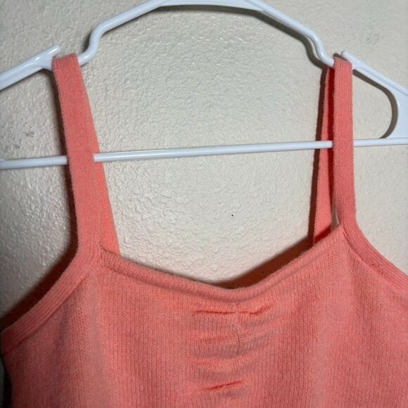 Witty Fox Tank Top Women's Medium Sweater Knit Cropped V-Neck Shirt Fuzzy - Picture 3 of 8